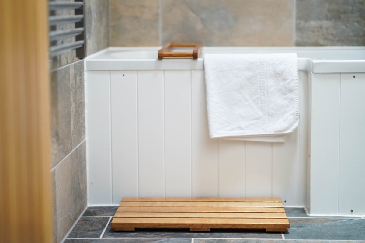 Square Oak Duckboard - Image 3